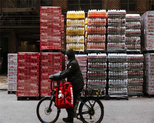 研究表明互联网用户平均每天上网时间为6小时42分钟