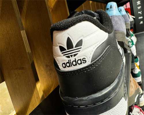 一个简单而优雅的开源 Markdown 编辑器